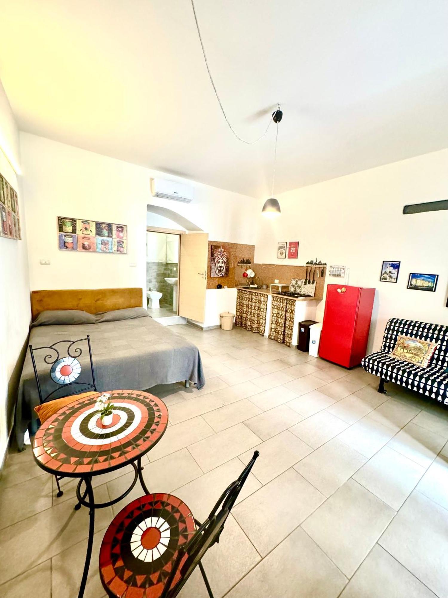 Casa Barbara 15-17 Apartment คาตาเนีย ภายนอก รูปภาพ